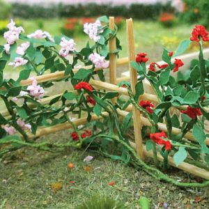 All Scale Scenics - 70015 Climbing Roses - HO Scale