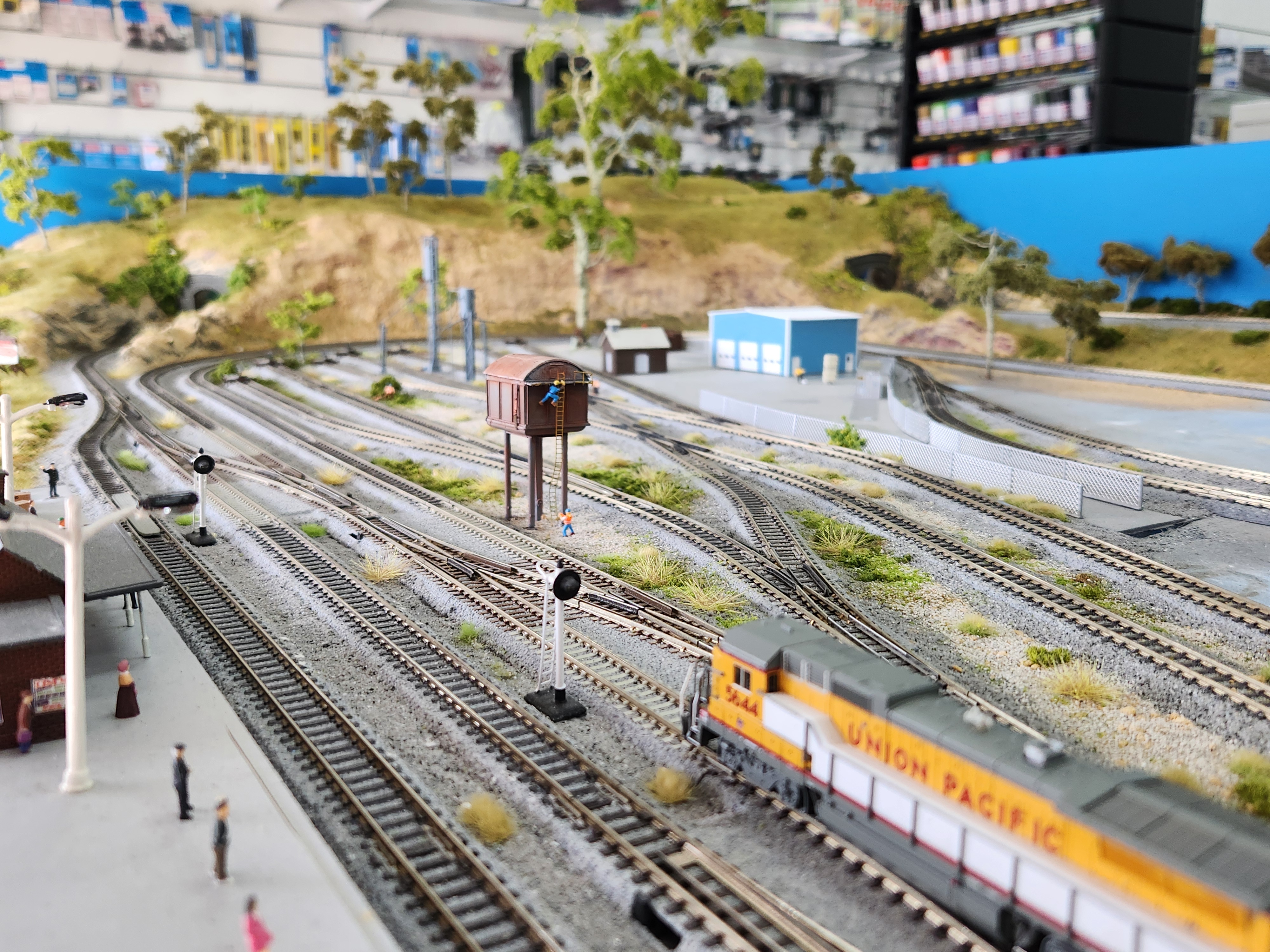 Workshop - Placement of trees, buildings, cars, figures etc.